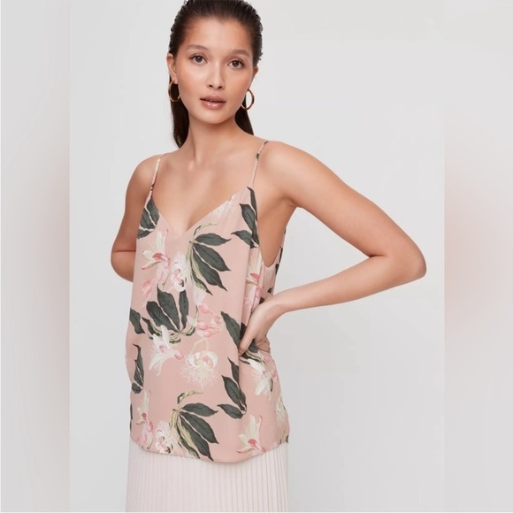 Aritzia Babaton Everly Floral Camisole In  Roebuck Salmao - Picture 1 of 16